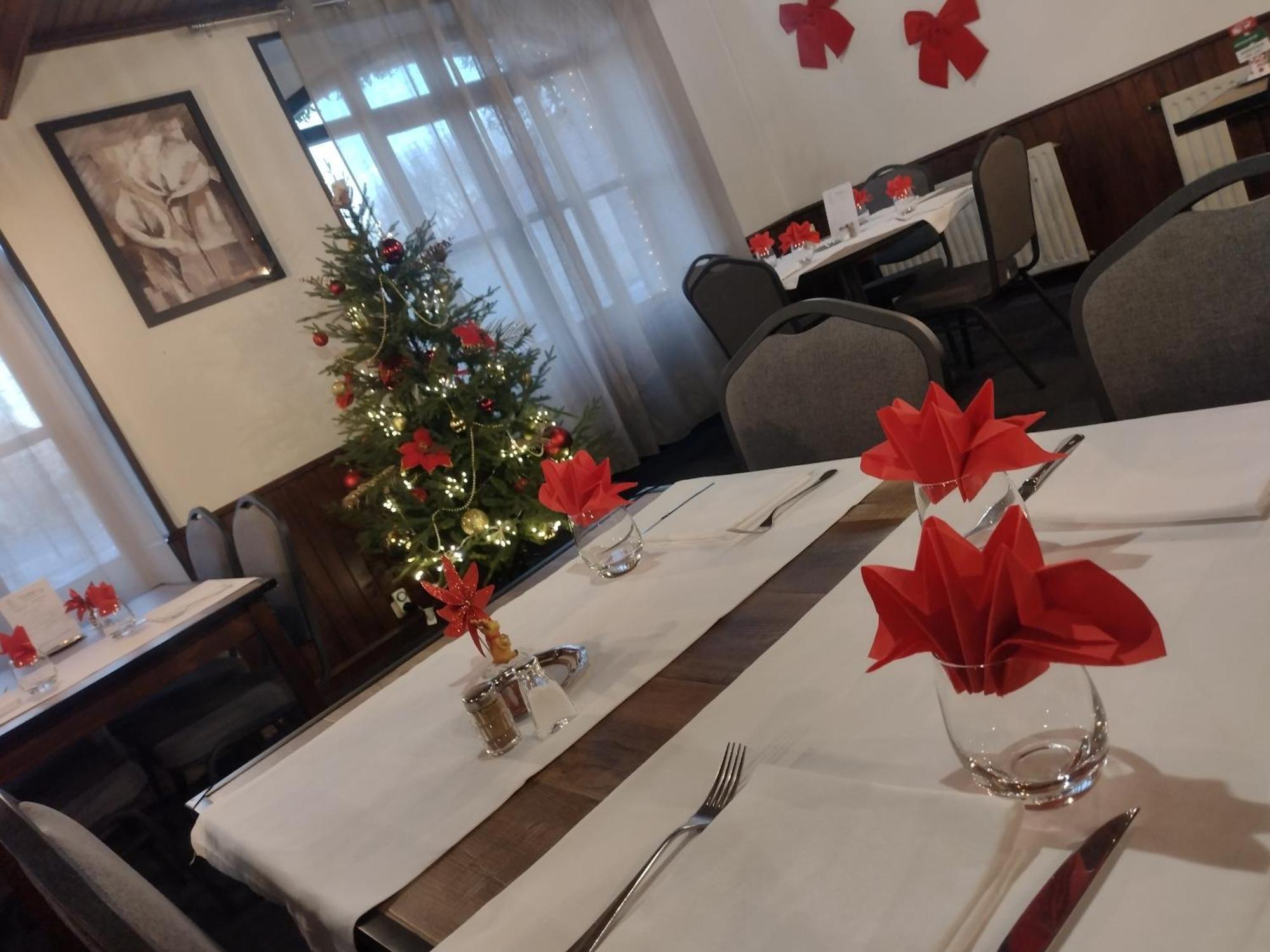 Auberge D'Ici Et D'Ailleurs Cressensac-Sarrazac Экстерьер фото