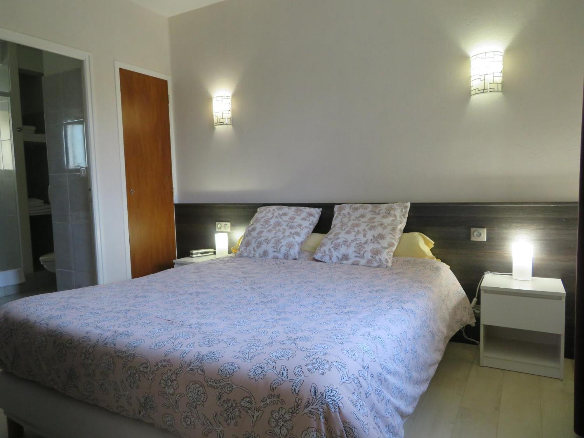 Auberge D'Ici Et D'Ailleurs Cressensac-Sarrazac Номер фото